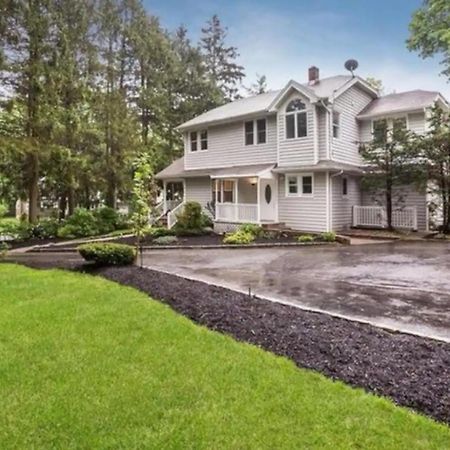 Private Suite In Huntington Station المظهر الخارجي الصورة